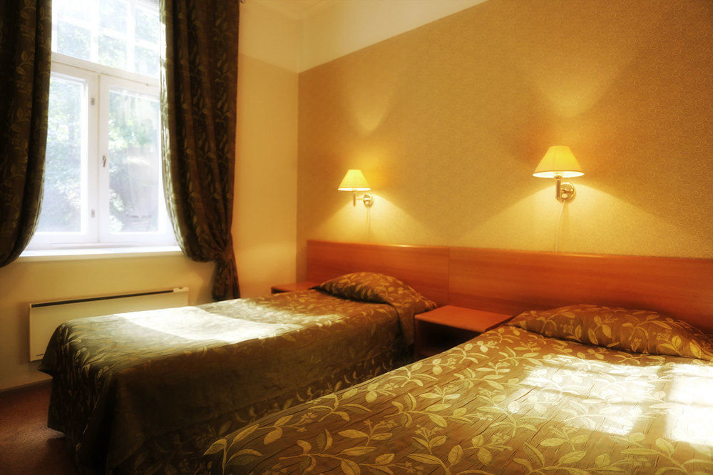 Barclay Hotel ตาร์ตู ภายนอก รูปภาพ