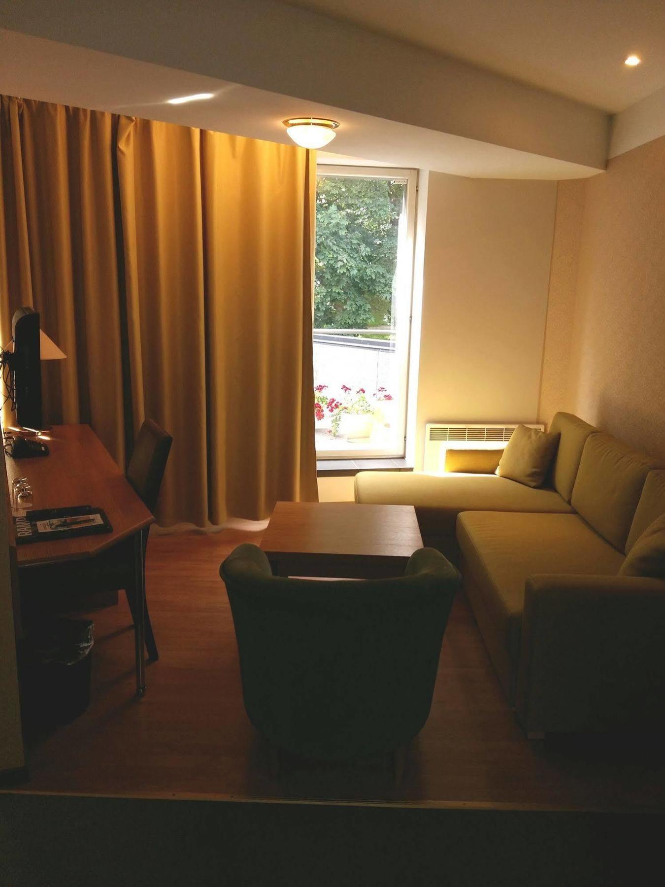 Barclay Hotel ตาร์ตู ภายนอก รูปภาพ
